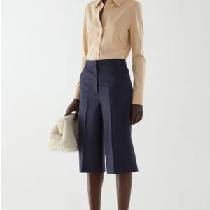 COS - WOOL MIX KNEE-LENGTH SHORTS
